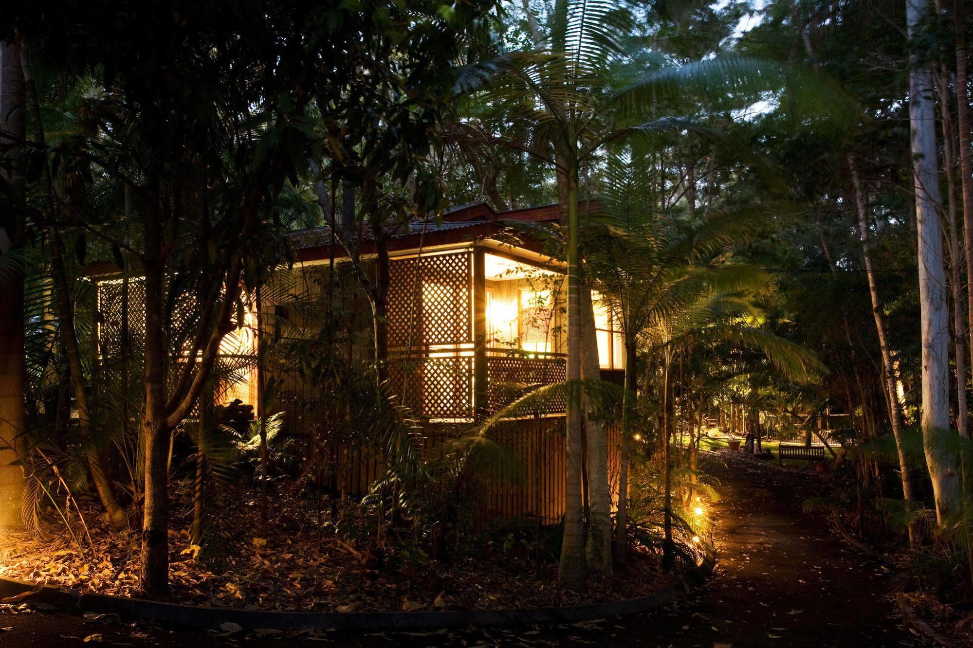 Amore On Buderim Rainforest Cabins Sunshine Coast Екстериор снимка